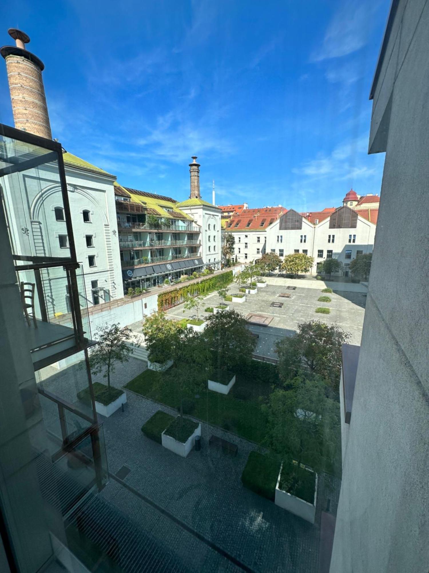 Cozy Apartment Praga Zewnętrze zdjęcie